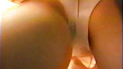لب ها و نوک سینه ها, سوراخ کرده با IAM دانلود زن کیردار مانند