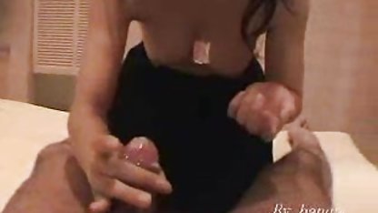 زن مقبول سفله, سوء استفاده دانلود عکسهای سکسی متحرک